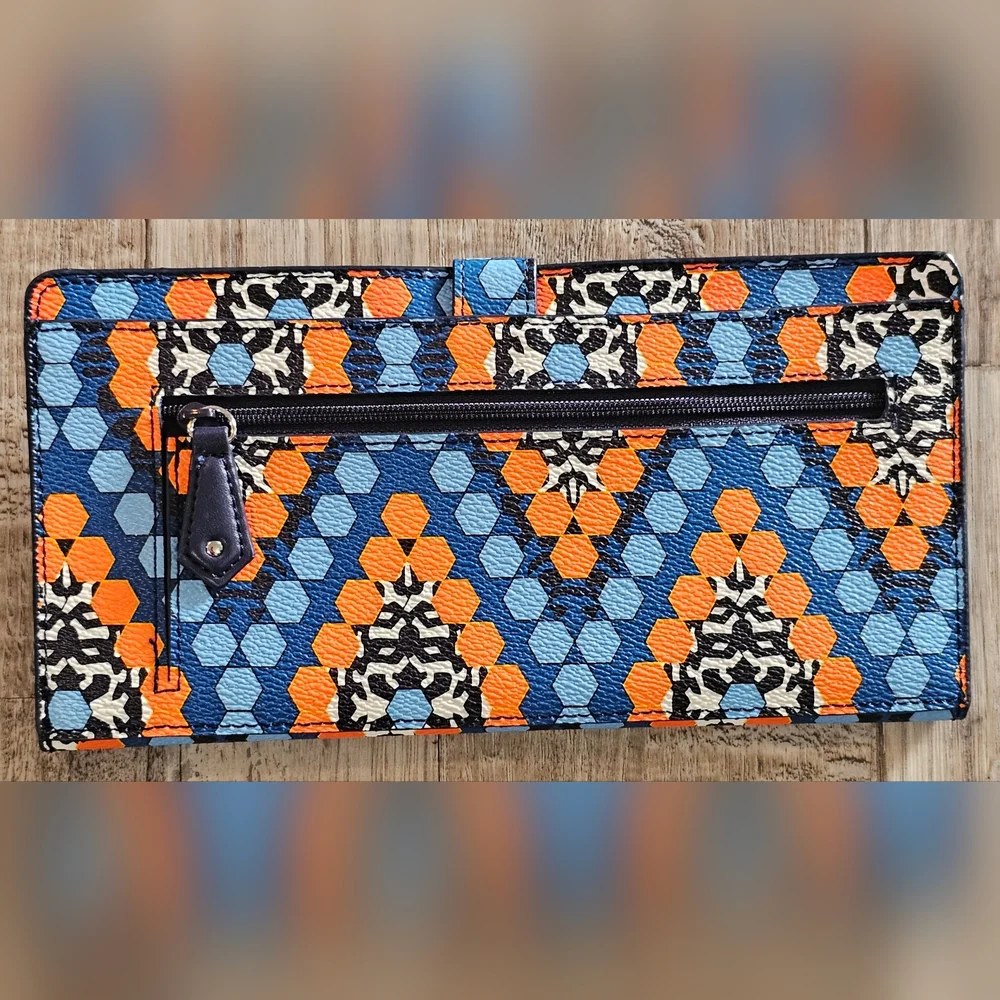 Vera Bradley Blue and Orange Geometric Wallet - Picture 2 of 4